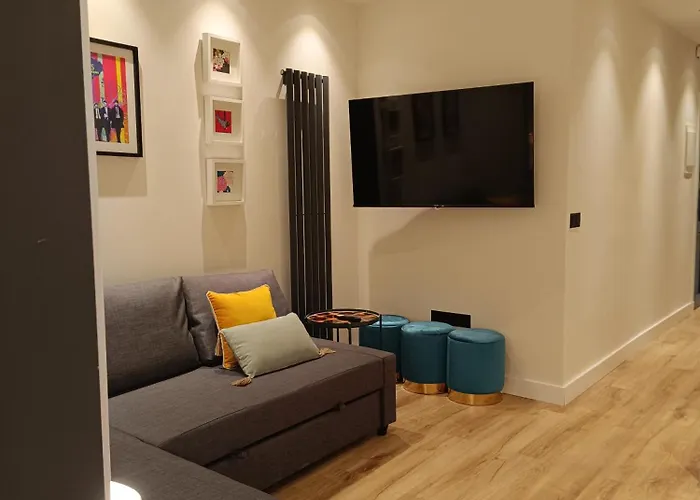 Piso Carpio, 22 By Pisoschulospuntoes Apartamento